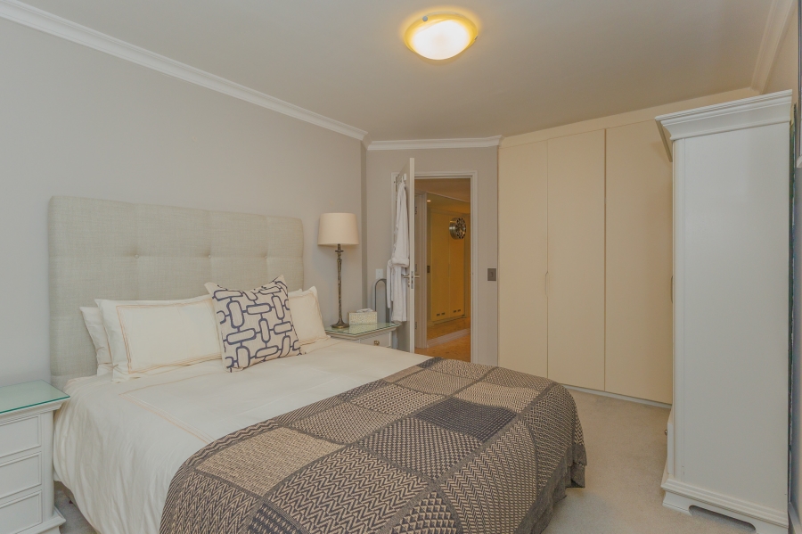 To Let 2 Bedroom Property for Rent in Clifton Western Cape